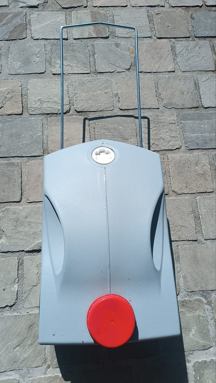 Afval watertank, Ophalen