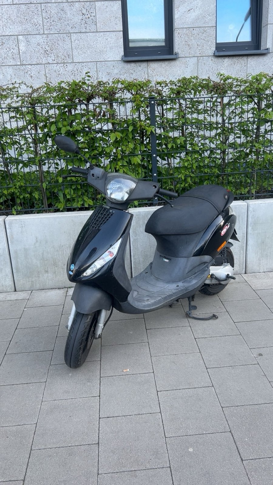 Piaggio Zip 2T 2017 3300 km, Fietsen en Brommers, Scooters | Piaggio, Ophalen, Zo goed als nieuw