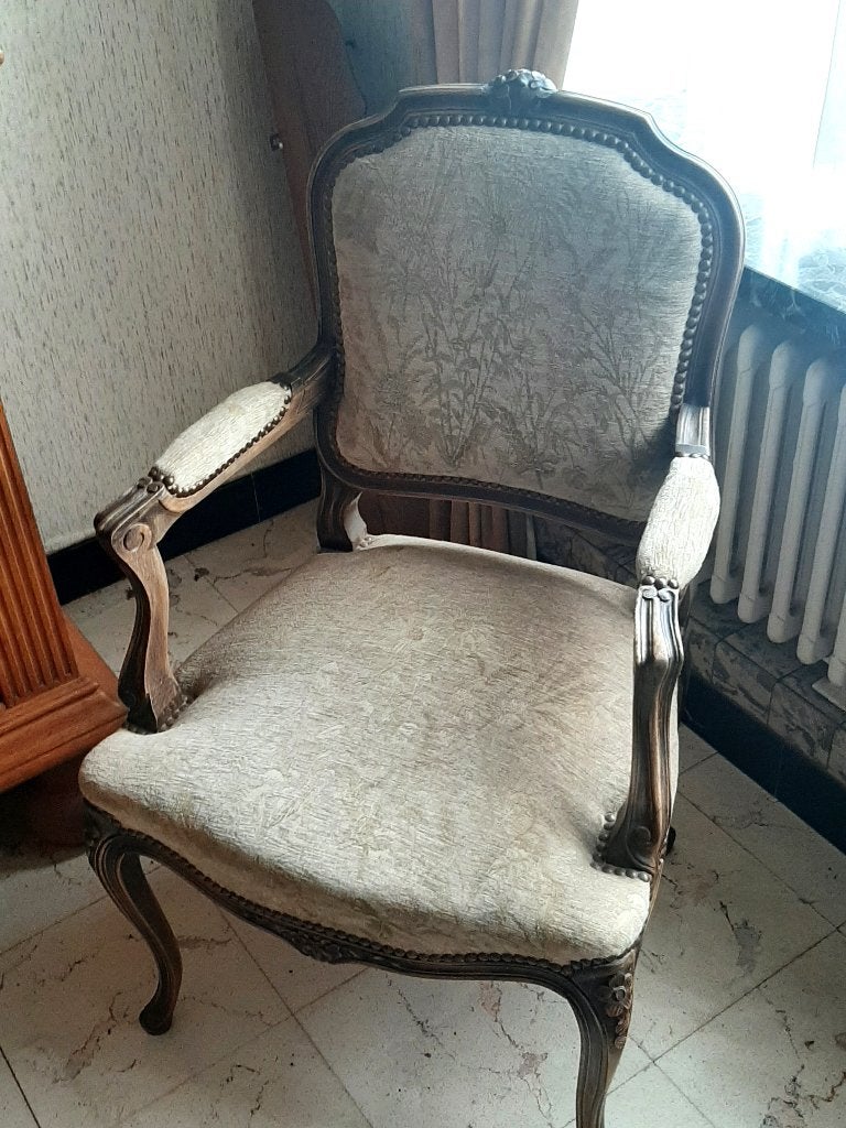 stoel stijl Louis XV, Enlèvement