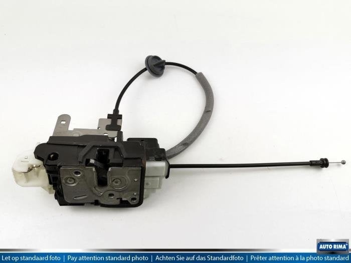 Deurslot Mechaniek 4Deurs rechts-voor van een Volvo V40, Gebruikt, -, -, Ophalen of Verzenden