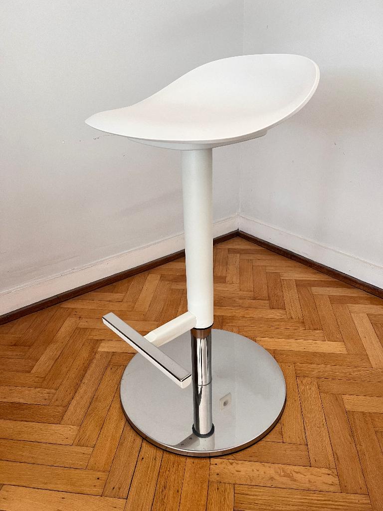 4 Tabourets de bar, blanc, Métal, 4 tabourets, Utilisé, 60 à 90 cm