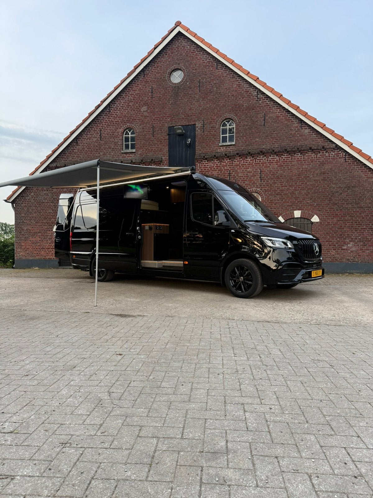 Mercedes Sprinter L3H2 AMG MX/Kart/Motorsport Camper NIEUW!!, Caravans en Kamperen, Bedrijf, Automaat, Mercedes