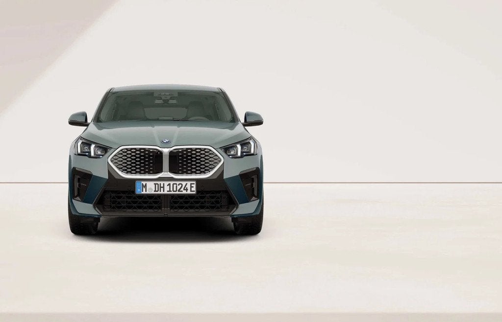 BMW X2 iX2 eDrive20 M Sport / KEYL / 360CAM / HUD / DODE HOE, Auto's, BMW, Automaat, X2, Zwart, https://public.car-pass.be/vhr/1bae5d6e-f1ad-4497-b7c4-64e66340665d