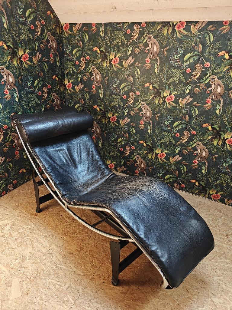 Le Corbusier - LC4 Chaise Longue in zwart leder, Ophalen, Gebruikt, Eenpersoons