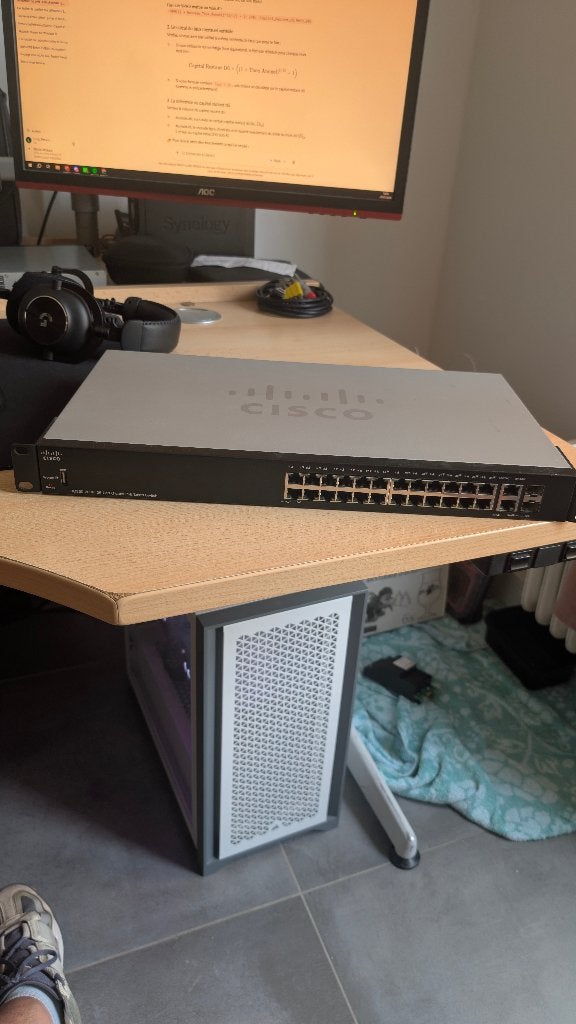 Switch Cisco 26 ports POE, Enlèvement ou Envoi, Utilisé