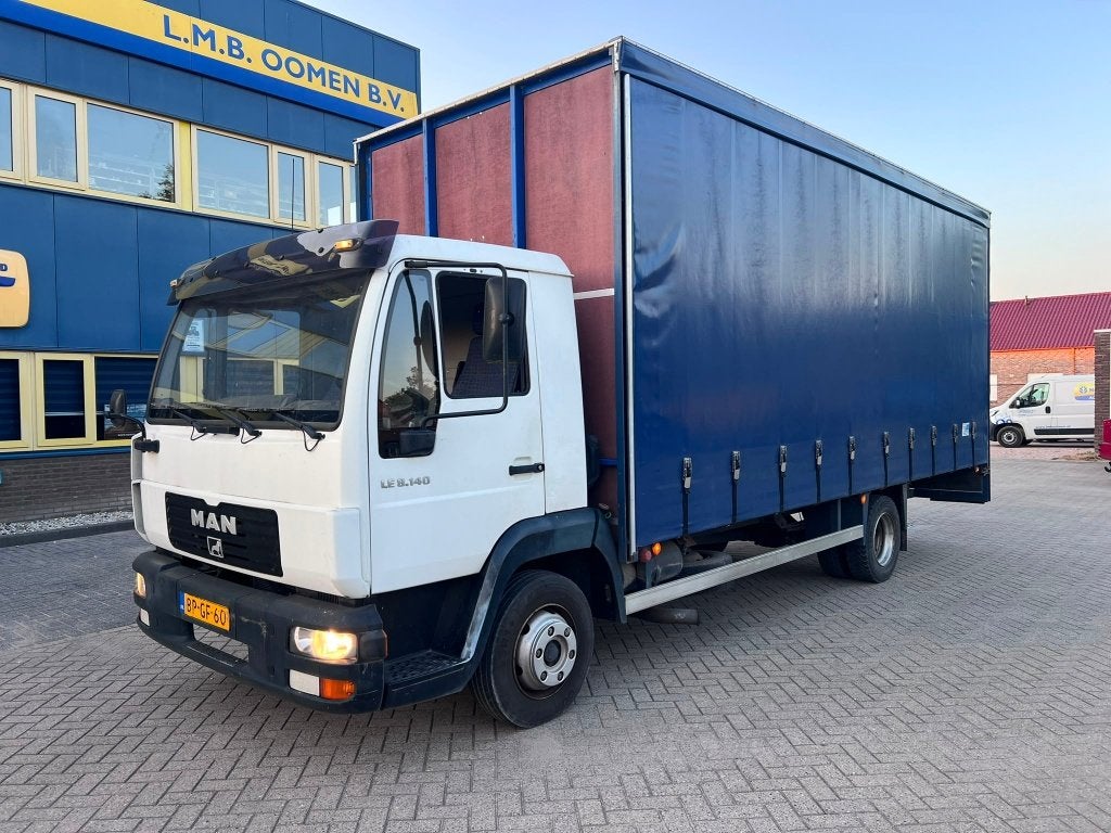 MAN LE 8.140 vrachtauto bakwagen gebruikt, Auto's, Vrachtwagens, Stof, MAN, Wit, Particulier