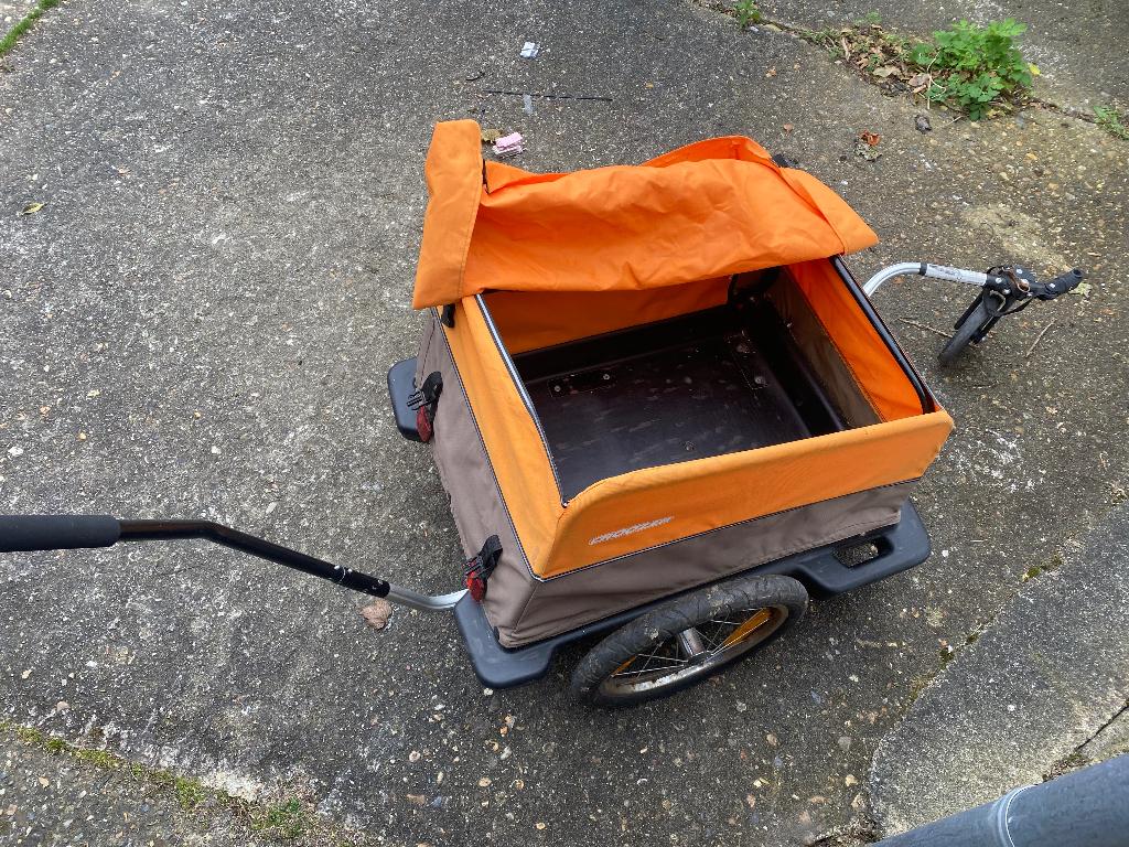 Croozer cargo fietskar oranje, Enlèvement