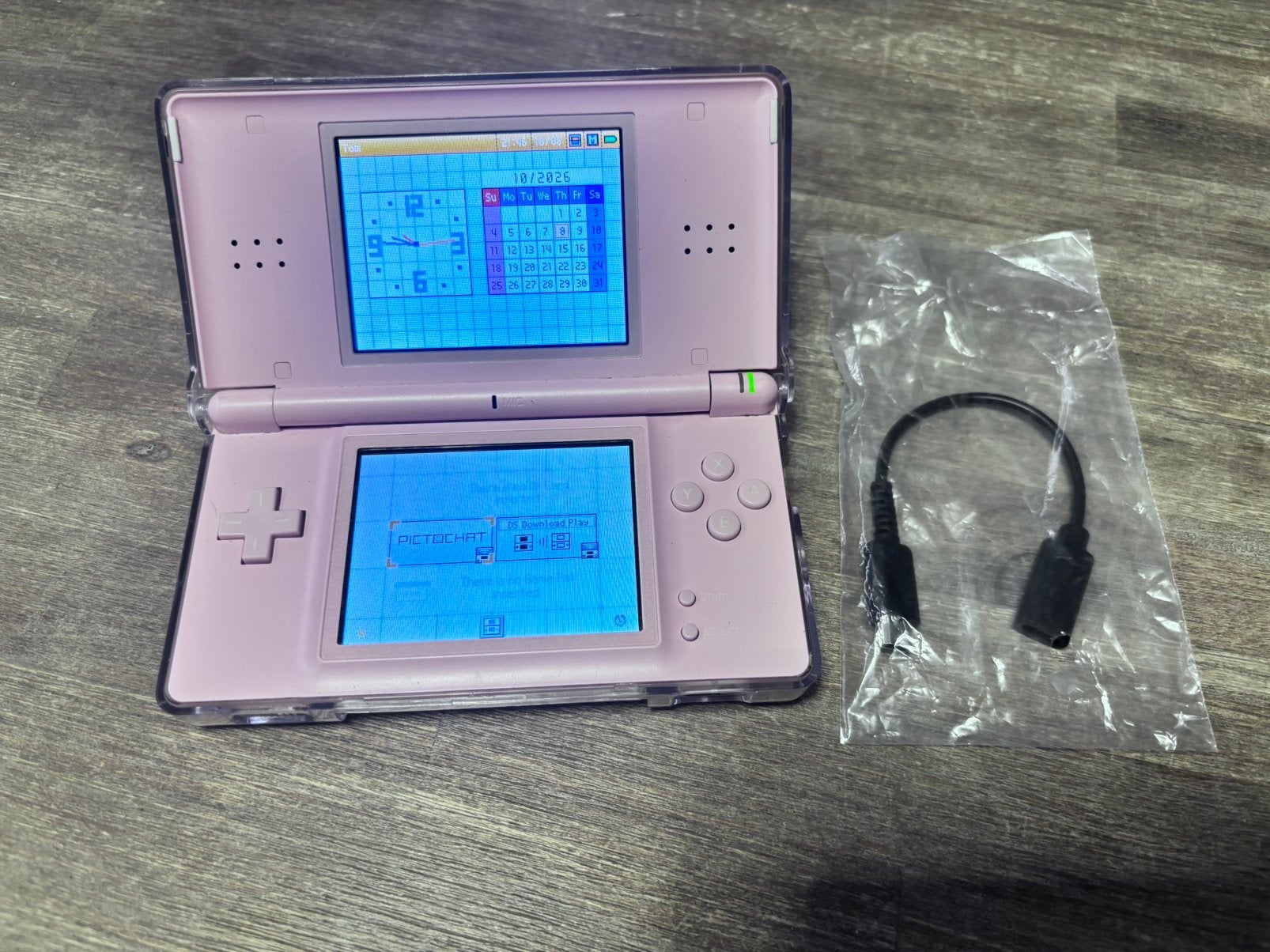 Nintendo DS Lite Pink | Inclusief hoes, stylus & USB-kabel, Consoles de jeu & Jeux vidéo, Avec housse de protection ou sac, Enlèvement ou Envoi