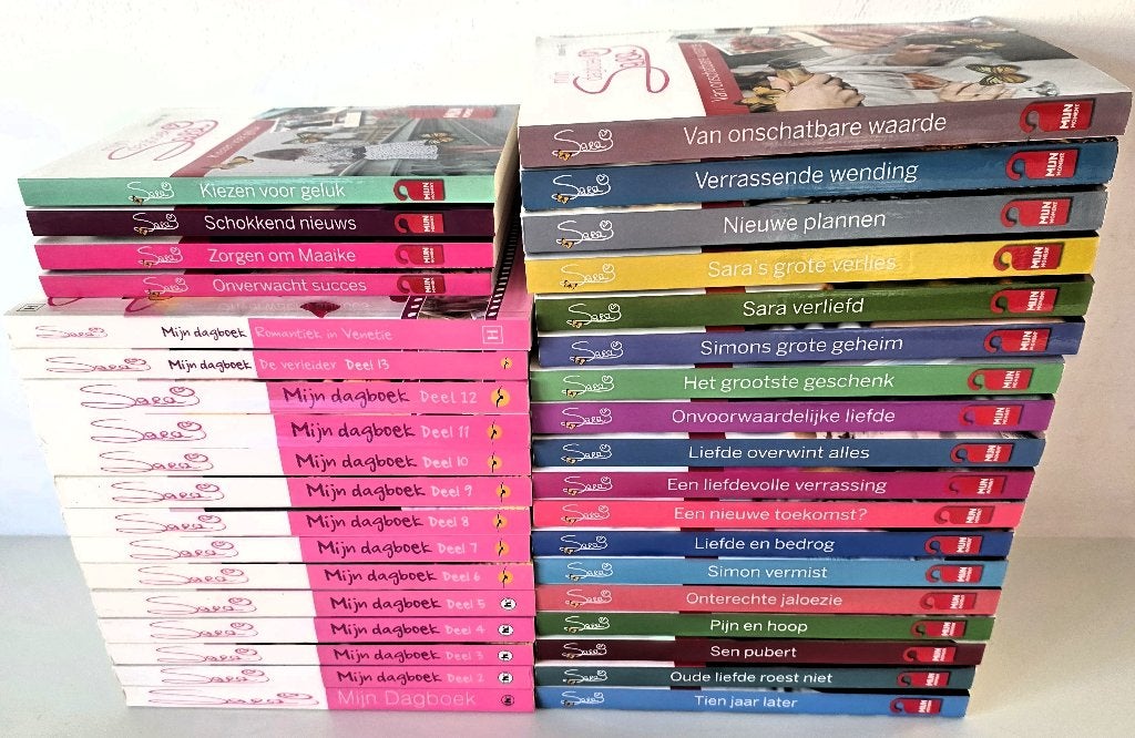 Mijn dagboek Sara VTM serie ( 43 boeken), Boeken, Ophalen of Verzenden