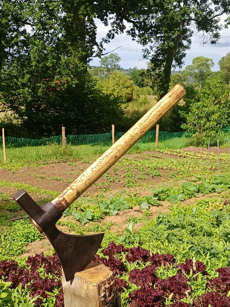 Stalvondst oude franse bijl 1944  Creuset, Verzenden