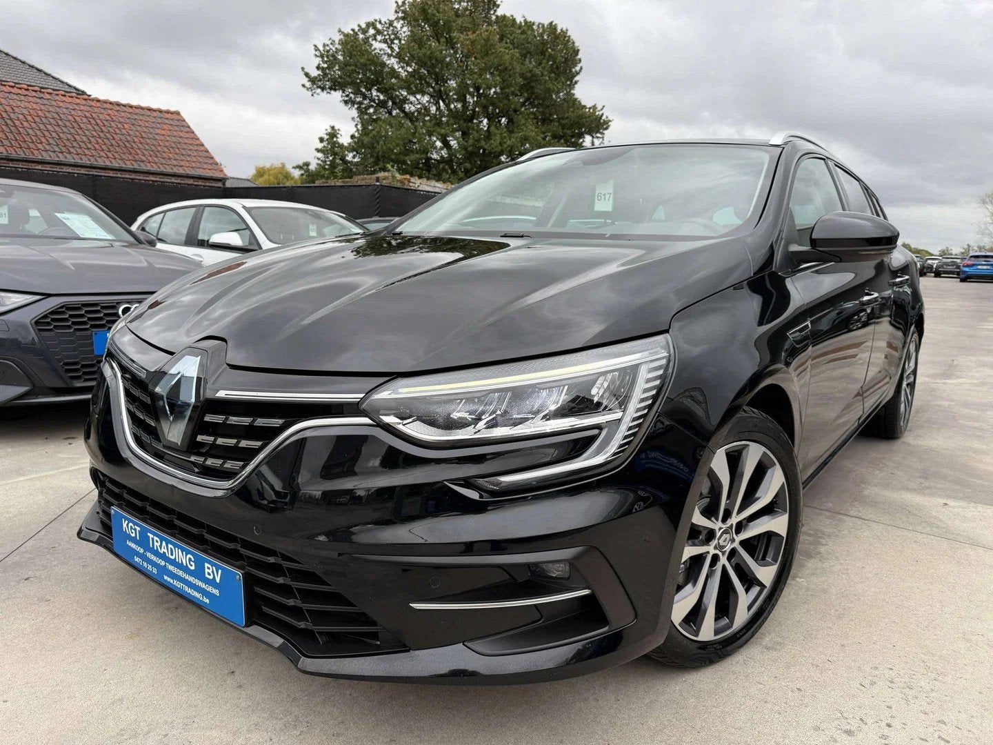 Renault Mégane 1.3 TCE 140PK GRANDTOUR NAVIGATIE CAMERA LED, Autos, https://public.car-pass.be/vhr/52f54a8b-1831-4f3e-a108-7fd2403278ea