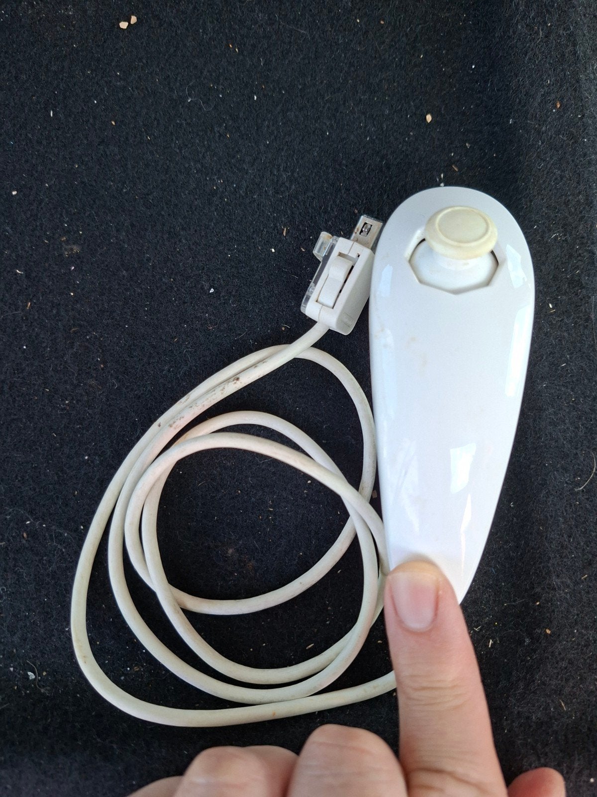 3 nunchunk wii. Dont un le bouton est à remplacer. Original, Télécoms, Enlèvement ou Envoi