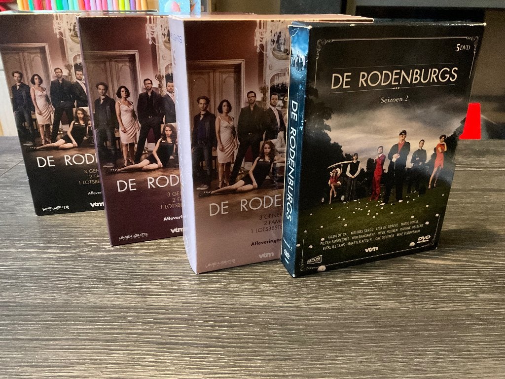 DVD’s De rodenburgs compleet seizoen 1 & 2, Ophalen of Verzenden, Zo goed als nieuw, Nederlands, Seizoen 1