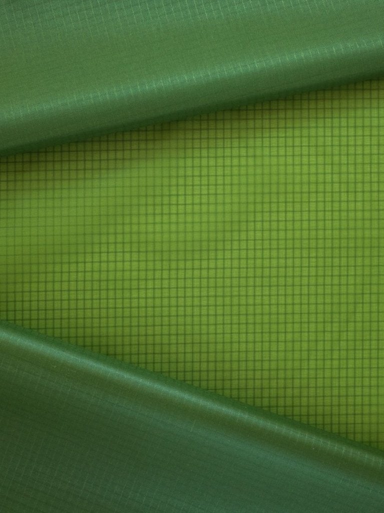 Tissu ultraléger Ripstop Nylon 40D enduit silicone - 8 m, Neuf, 200 cm ou plus, Autres matériaux, 30 à 120 cm