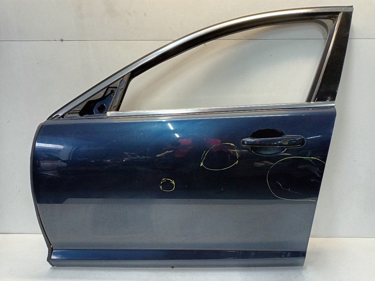 Portier links voor Jaguar XF, Onderdelen@venauto.nl, Van der Ven Autorecycling B.V., Gebruikt, Ettenseweg 76, 4706 PB Roosendaal, The Netherlands