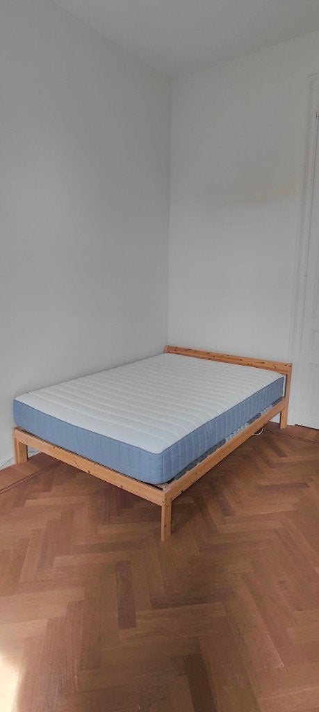 Ikea bed 140 x 200, Ophalen, 140 cm, Zo goed als nieuw, Twijfelaar