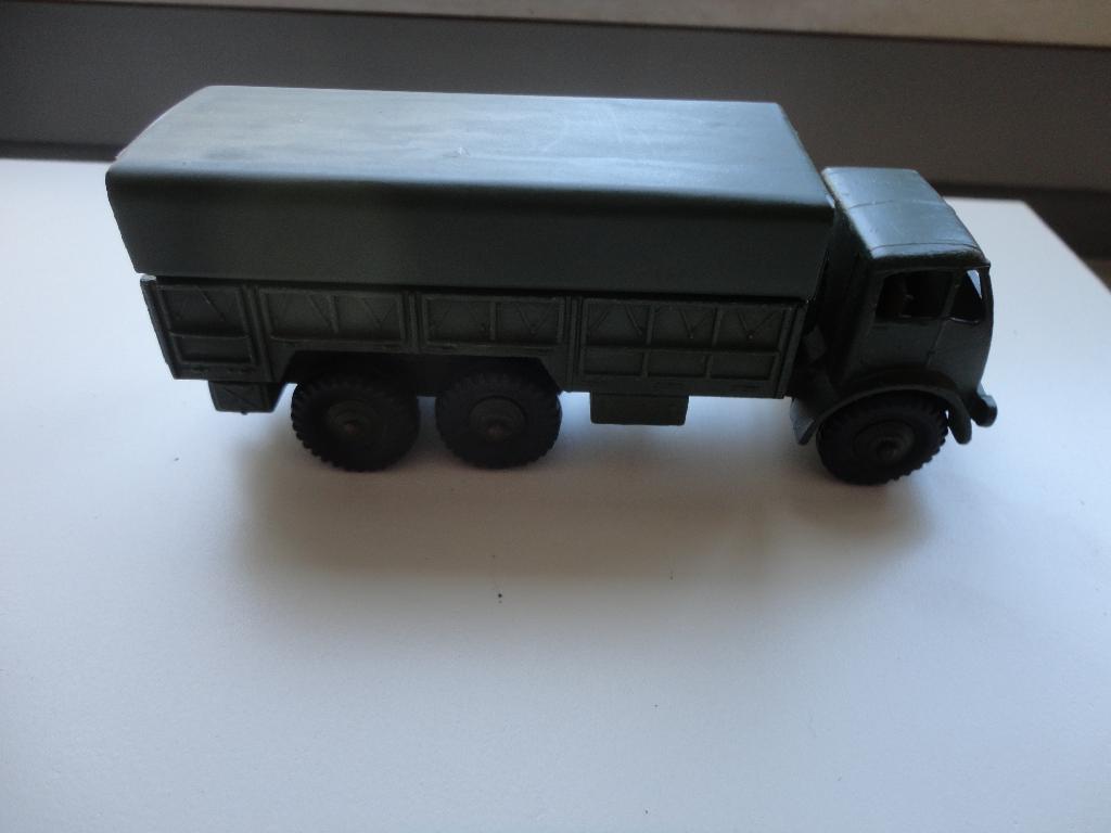 Dinky Supertoys, Verzenden, Zo goed als nieuw, Bus of Vrachtwagen, Dinky Toys