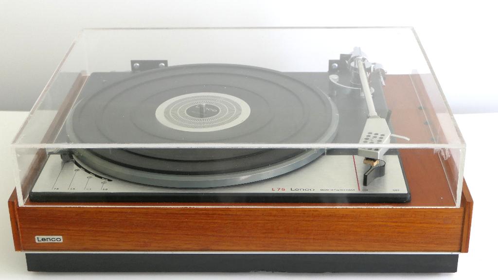 Lenco L75 platenspeler, Ophalen, Zo goed als nieuw, Platenspeler, Overige merken