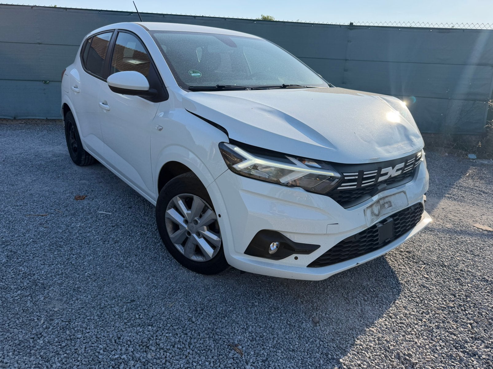 Dacia sandero * ENDOMMAGÉE * CLIMATISATION ET CAMÉRA *, Autos, Dacia, Achat, Entreprise, Sandero, Essence