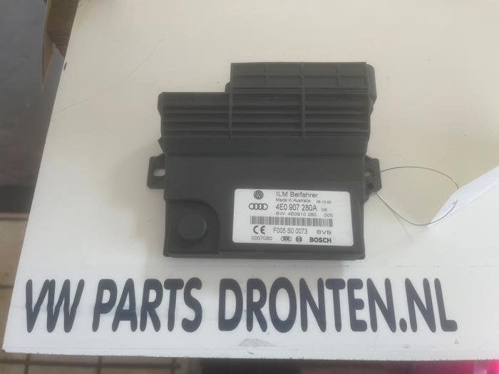 Computer Body Control van een Audi A8, Gebruikt, -, -, -