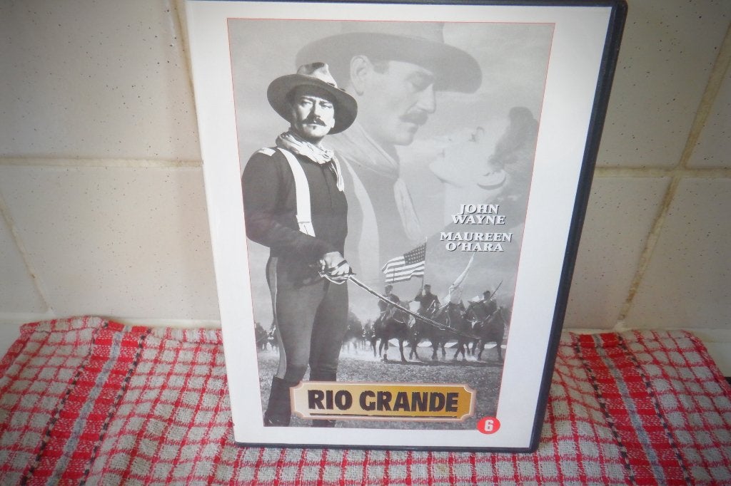 DVD Rio Grande. (John Wayne et Maureen O'Hara), À partir de 6 ans, Action, Enlèvement ou Envoi, Français
