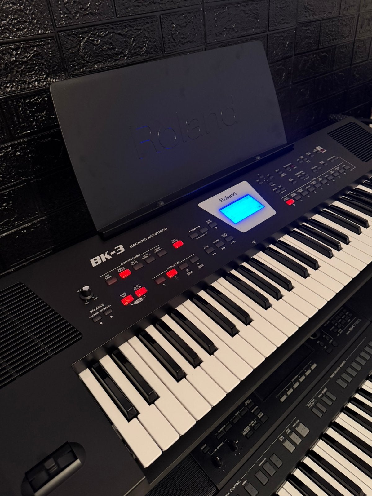 ROLAND BK-3 nieuw met garantie!!, Muziek en Instrumenten, Ophalen, Zo goed als nieuw, Roland