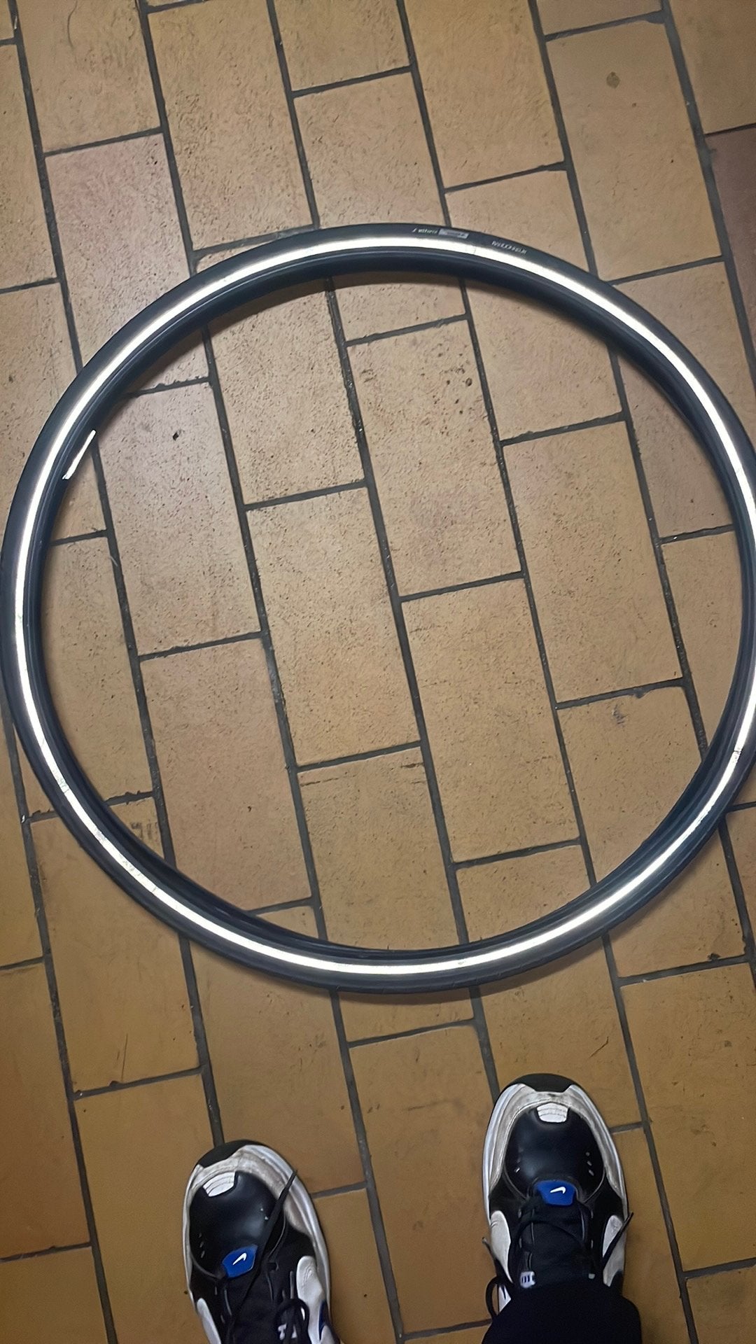 Pneu vittoria Randonneur, Vélos & Vélomoteurs, Caoutchouc, Pneu, Enlèvement ou Envoi, Comme neuf
