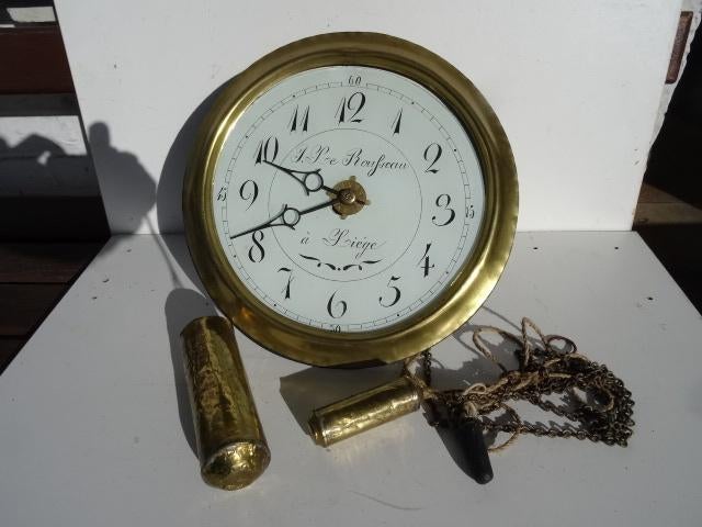 Oud uurwerk van ROUFSEAU in Luik, Ophalen of Verzenden