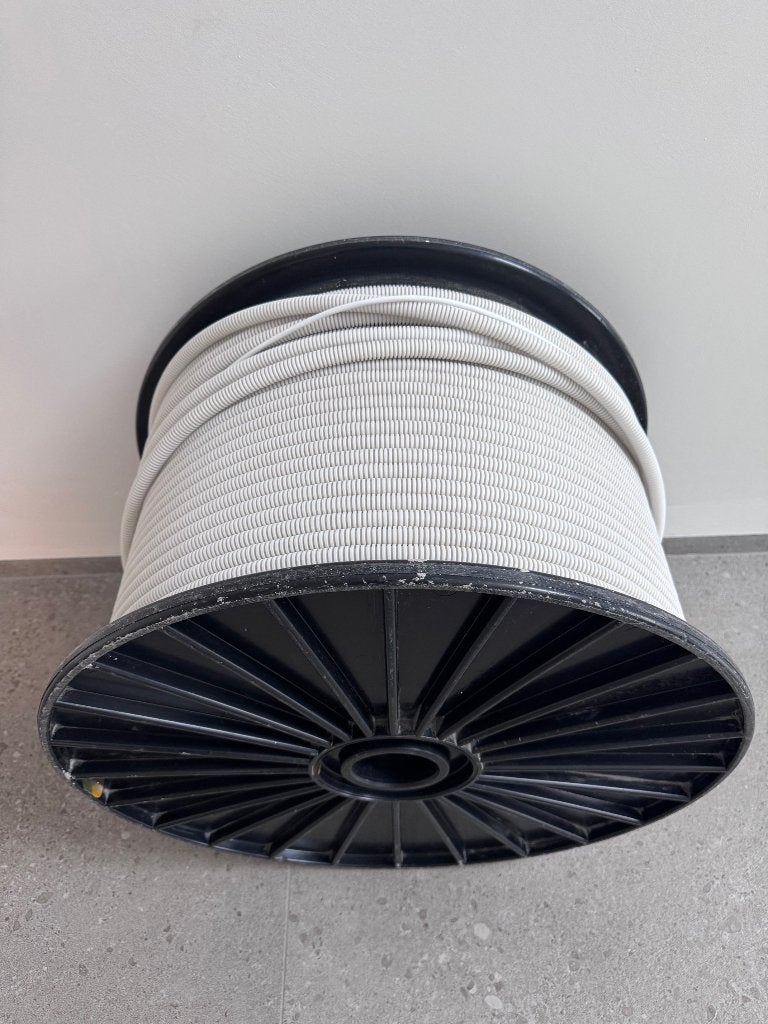 Thesla A74 flexibele buis alarmkabel haspel 4x0,22 + 2x0,75, Doe-het-zelf en Bouw, Ophalen, Nieuw, Overige merken, Kabelhaspel
