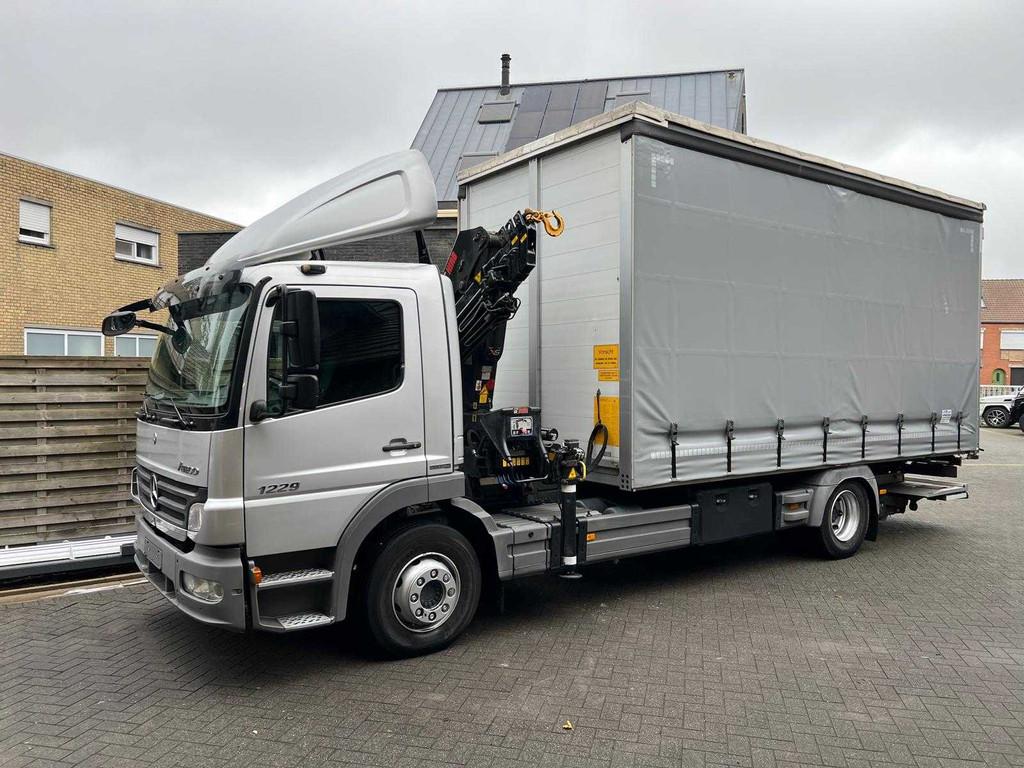 Mercedes - Atego 1229 RL/11.9 - Camion - 2010, Autos, Achat, Entreprise, Autres carburants, Mercedes-Benz