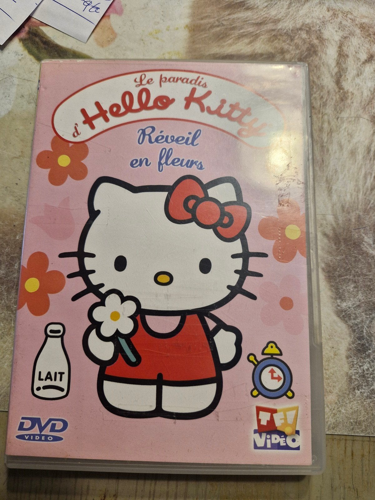 dvd le paradis hello kitty en bone etat, Enlèvement ou Envoi, Comme neuf, Français