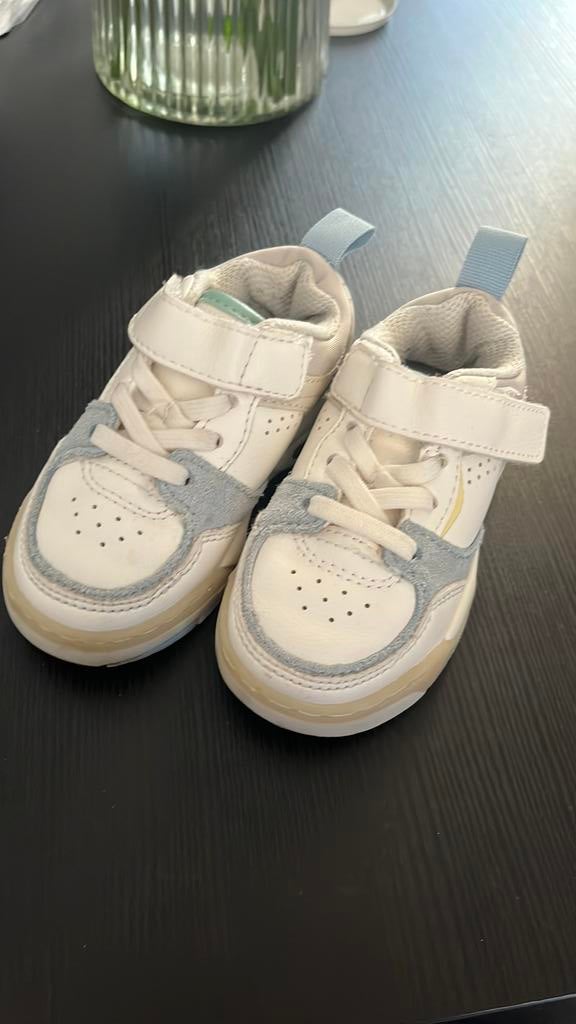 Zara kinder shoenen, Kinderen en Baby's, Ophalen of Verzenden, Zo goed als nieuw