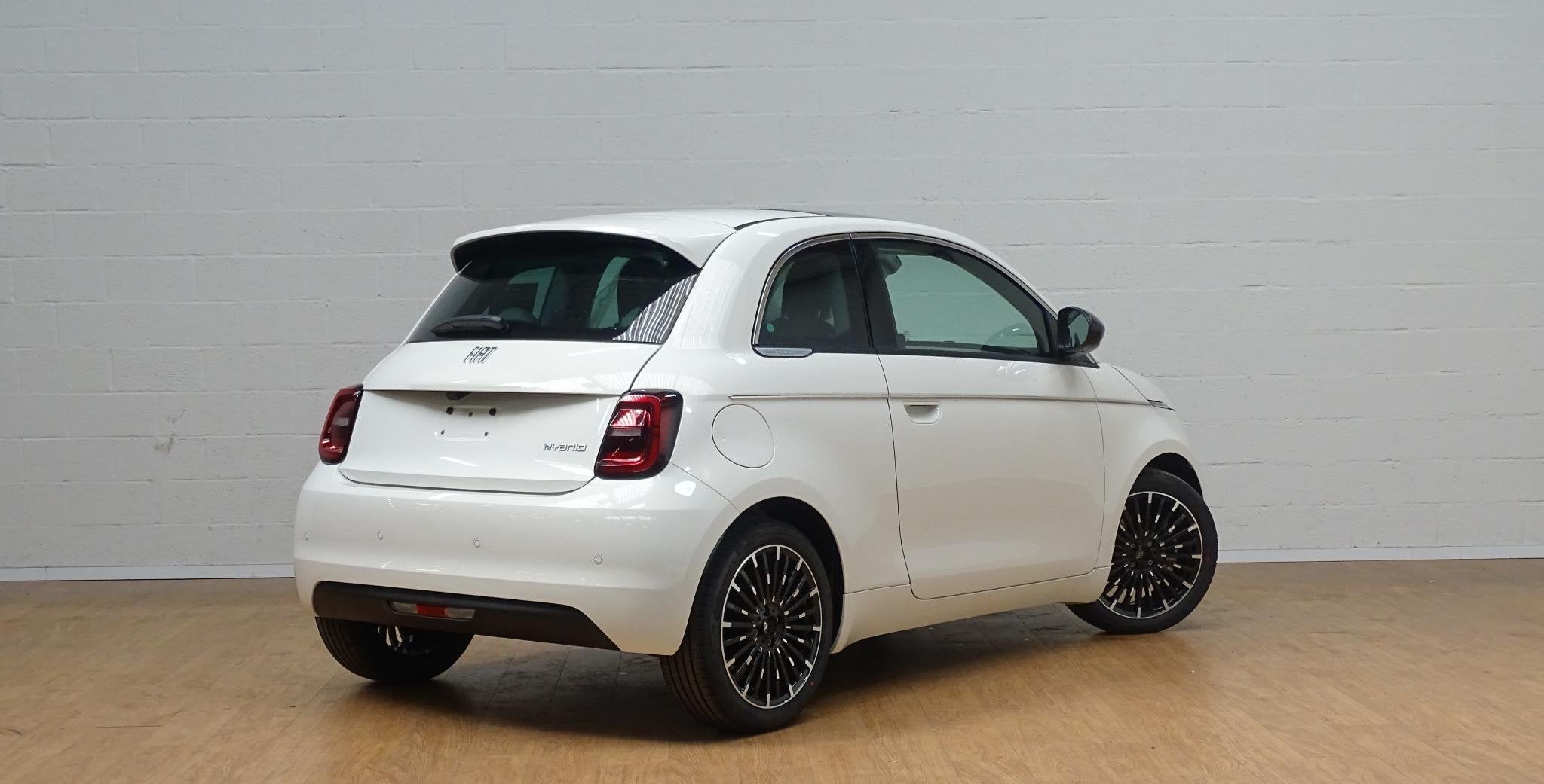 Fiat 500 1.0 Hybrid LA PRIMA, Achat, Entreprise, 48 kW, Noir