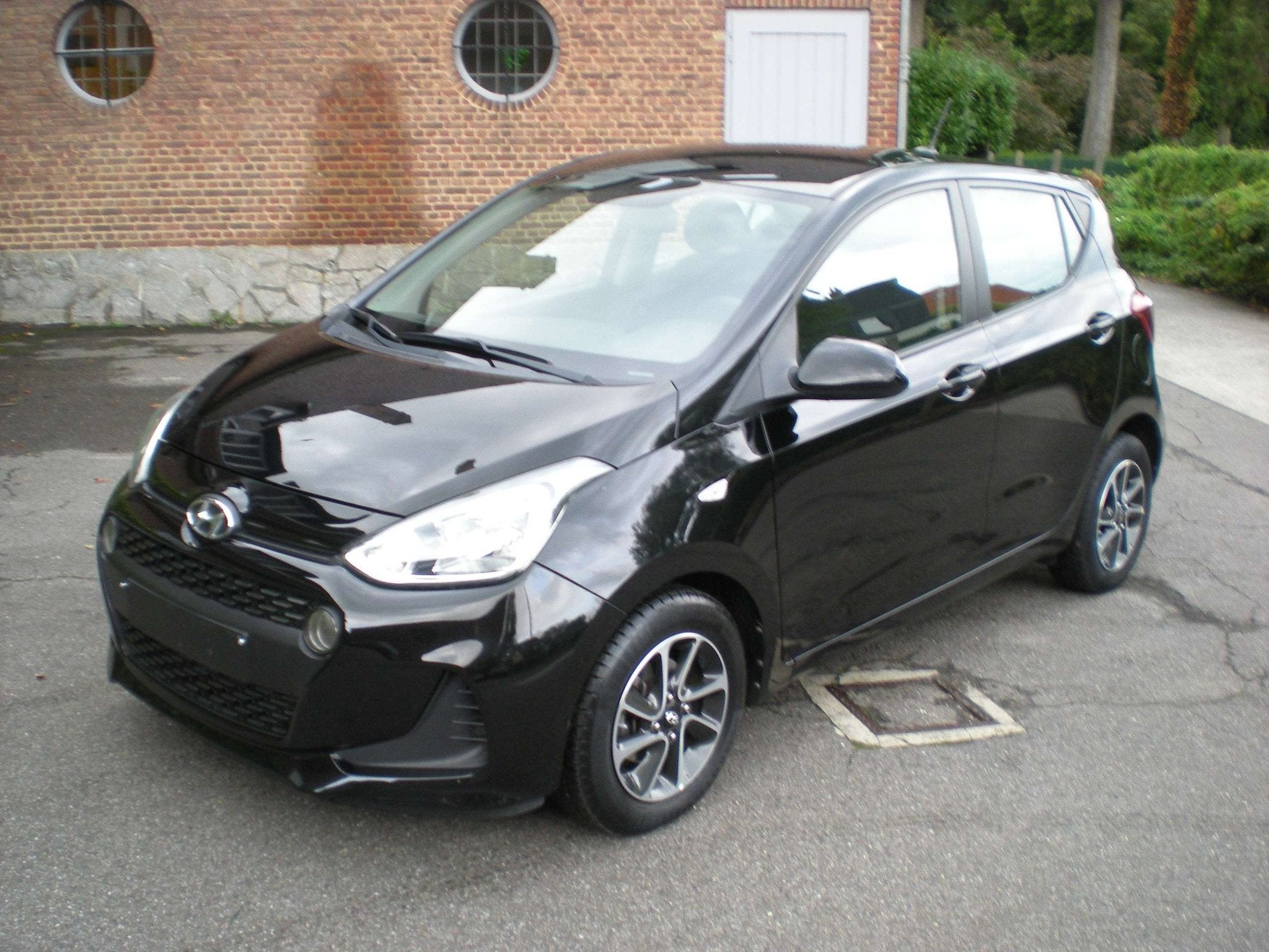 Hyundai i10 1.0i Pop ( navigation), Autos, Achat, 998 cm³, Entreprise, Boîte manuelle