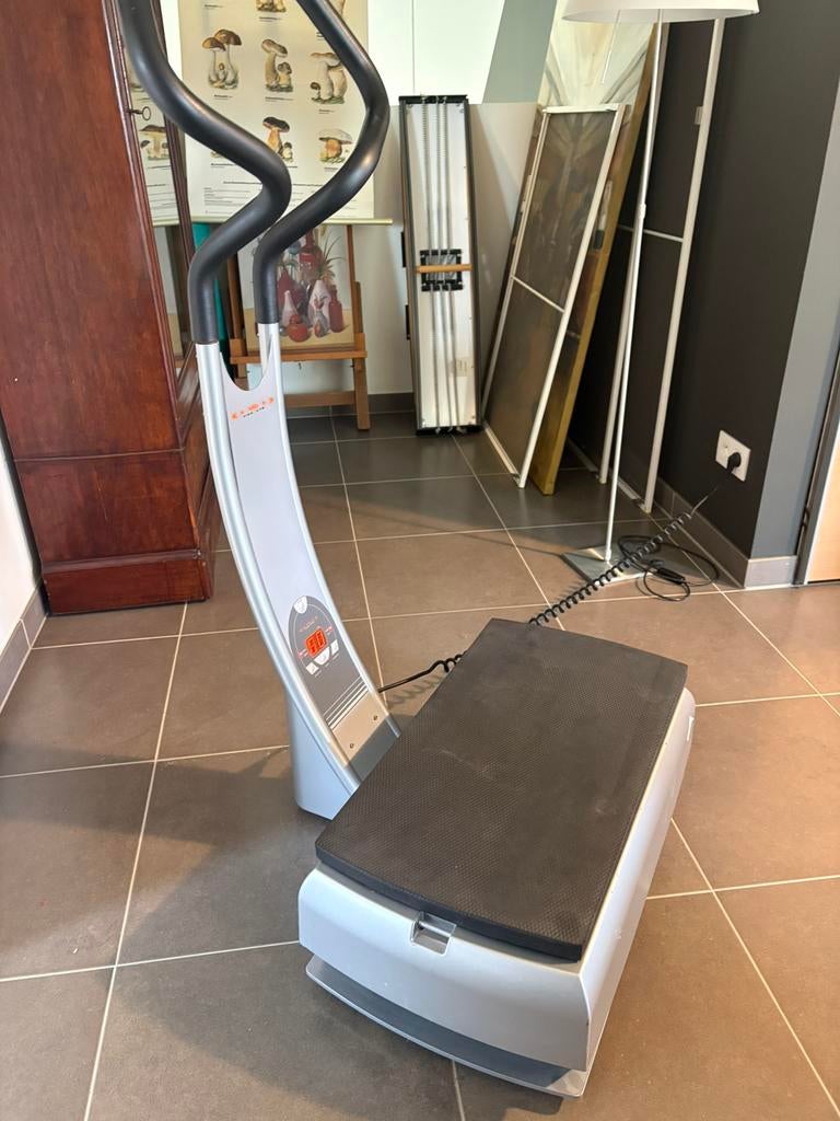 Trilplaat Vibrogym zilver, Sport en Fitness, Ophalen, Zo goed als nieuw, Trilplaat