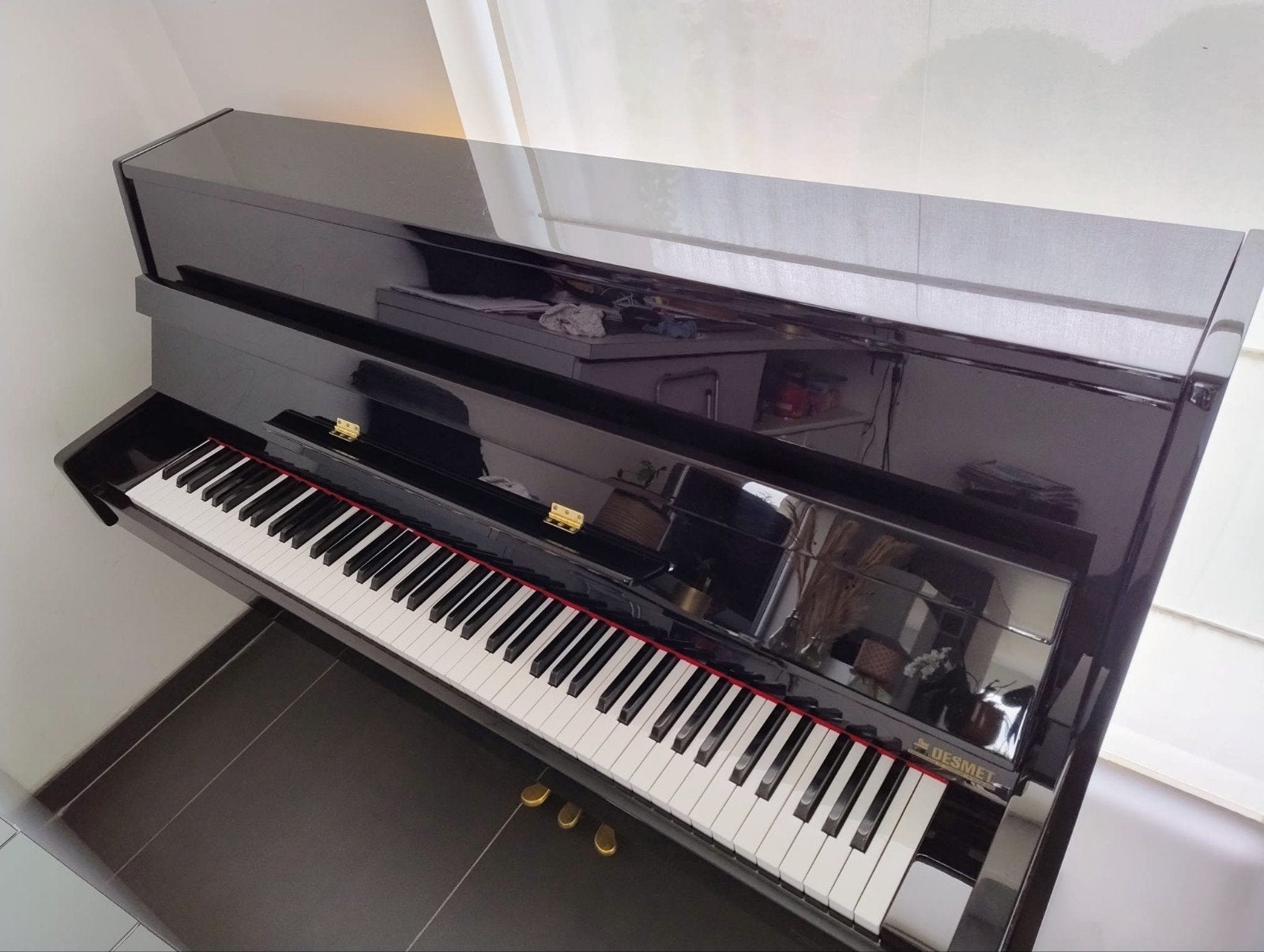zwarte hoogglans piano Eterna ER - C10 (Yamaha), Muziek en Instrumenten, Piano's, Ophalen, Zwart, Piano, Hoogglans