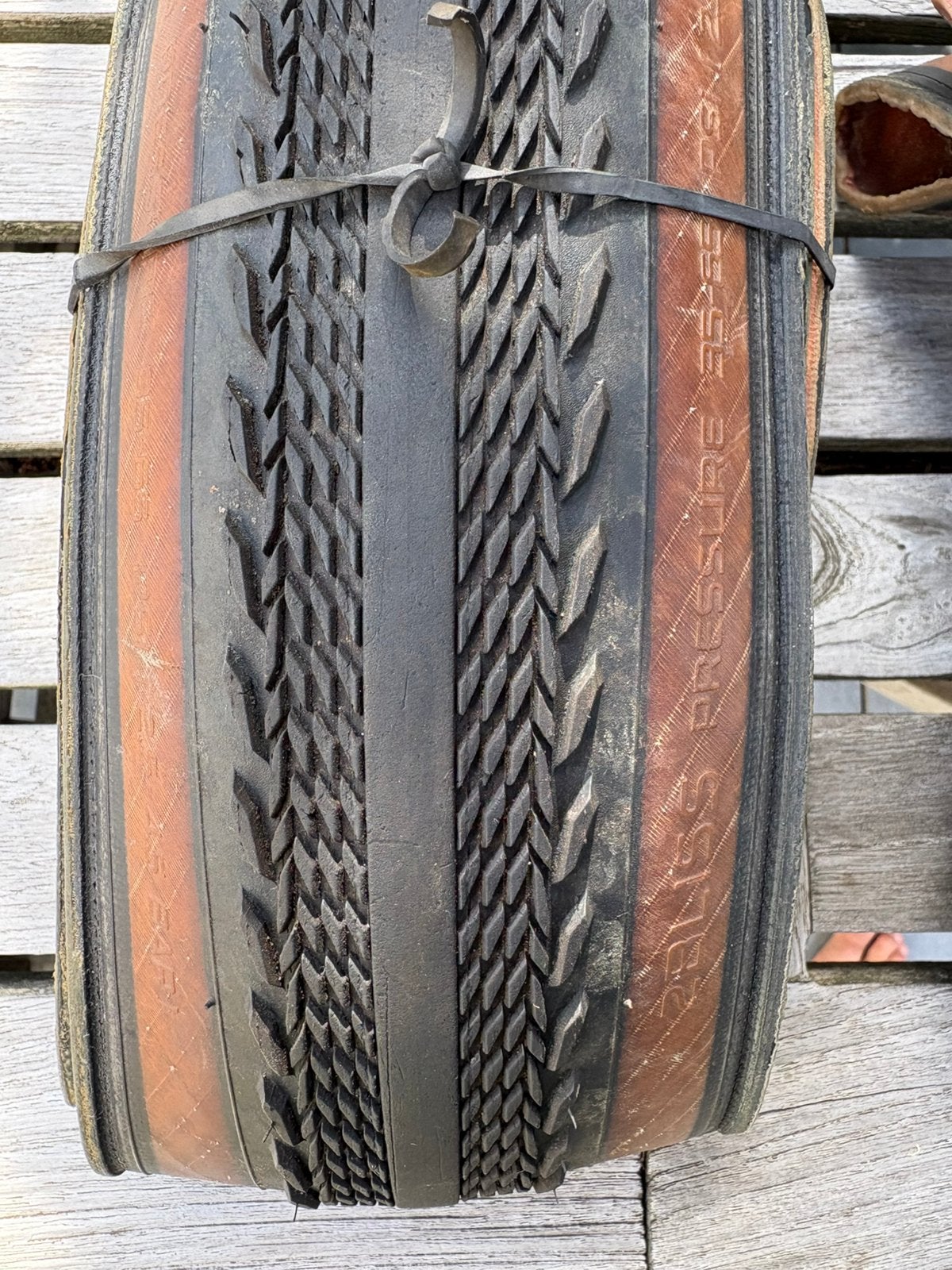 Paire de pneus SPECIALIZED PATHFINDER TUBLESS 700x42, Caoutchouc, Pneu, Enlèvement ou Envoi, Gravelbike