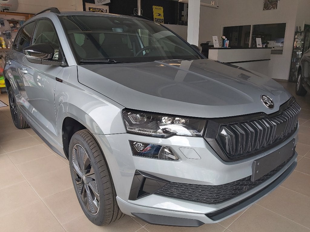 Skoda Karoq Sportline 1.5TSI Automaat, Argent ou Gris, Achat, 139 g/km, Entreprise