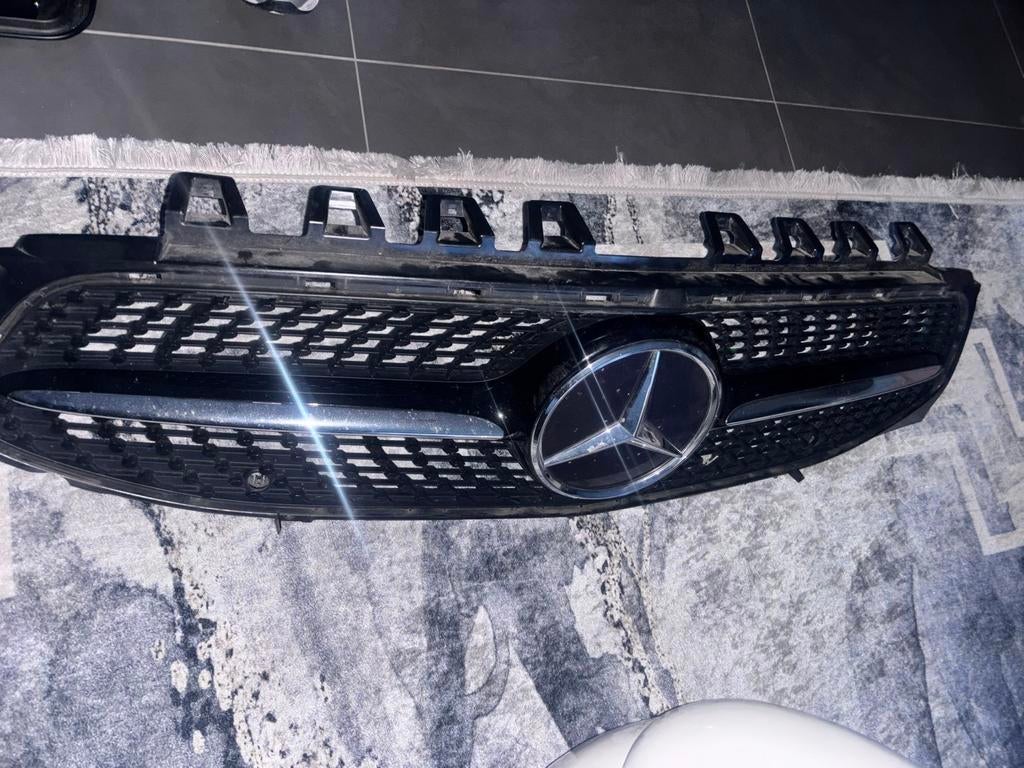 Calandre pour Mercedes Classe A/Cla d'origine. W177/W118, Particulier, Te koop, CLA