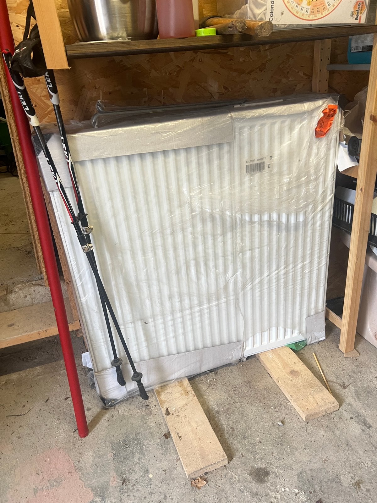 Stelrad Novella 8 radiator - 900x900x33 - 3001W NIEUW, Doe-het-zelf en Bouw, Ophalen, Radiator, Nieuw, 60 tot 150 cm