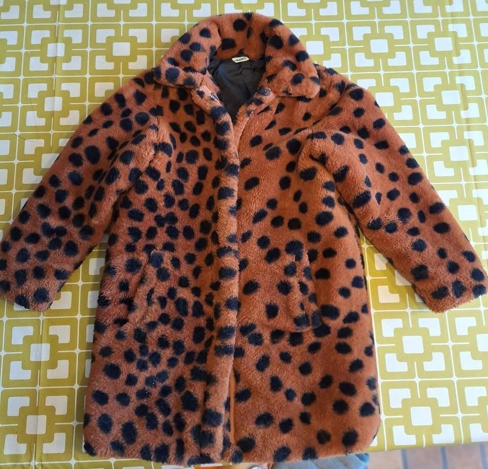 Jas in imitatiebont voor meisje maat 122/128 ( 7 tot 8 jaar), Kinderen en Baby's, Kinderkleding | Maat 122, Gebruikt, Meisje, Ophalen of Verzenden