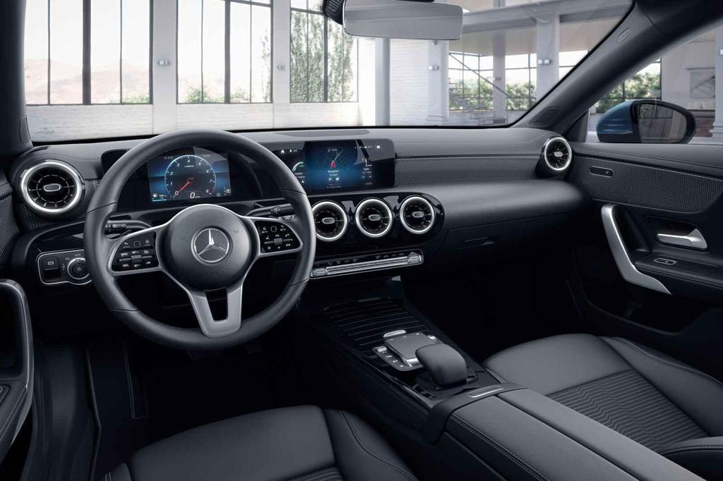 Mercedes-Benz CLA-klasse 180 Shooting Brake Luxury Line | Ve, Auto's, CLA, Stof, 4 cilinders, https://public.car-pass.be/vhr/0f811d0a-3518-44f7-a530-363904a9c0dc