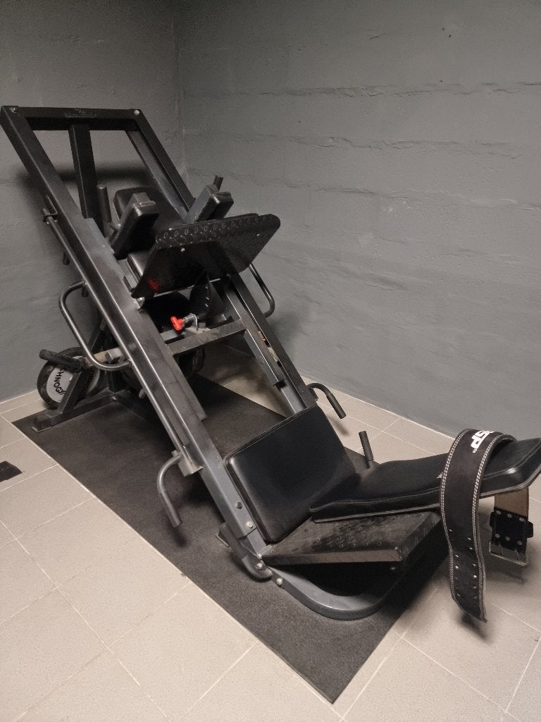 leg press, Enlèvement, Comme neuf