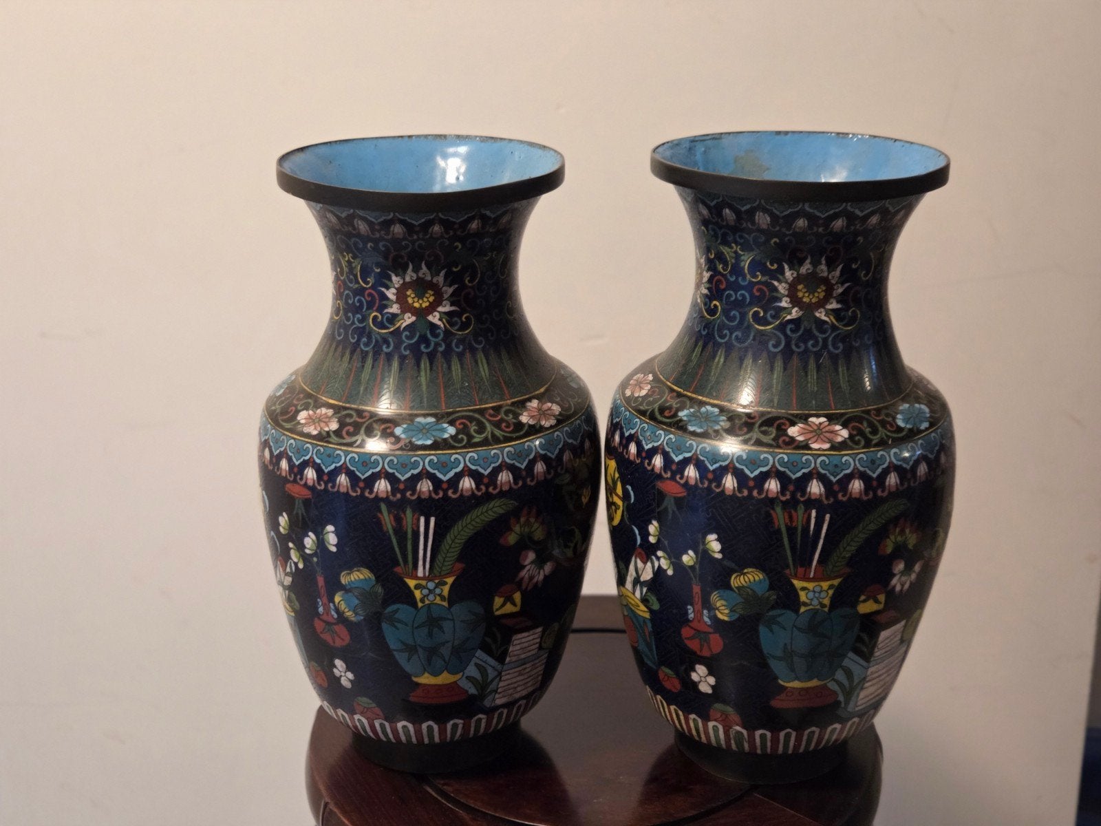 Paar Chinese cloisonnévazen, vermoedelijk eind 19e eeuw, Ophalen of Verzenden