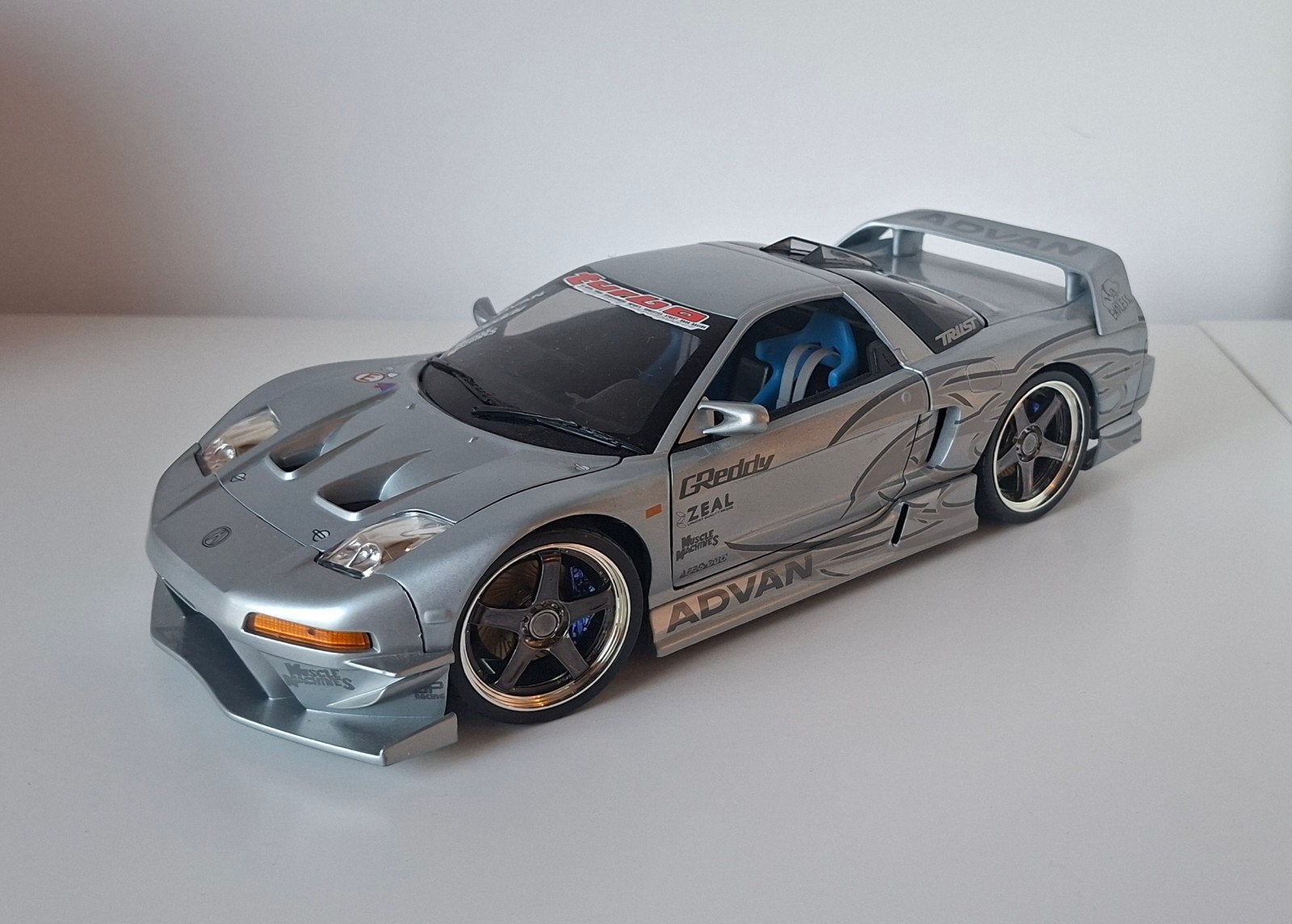 Honda NSX 1:18, Enlèvement ou Envoi, Utilisé, Voiture, Autres marques