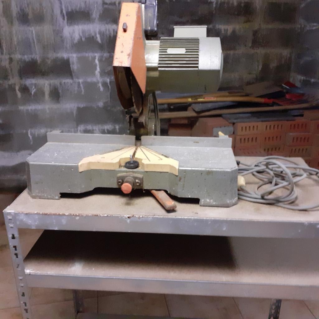 machine à scier, Enlèvement