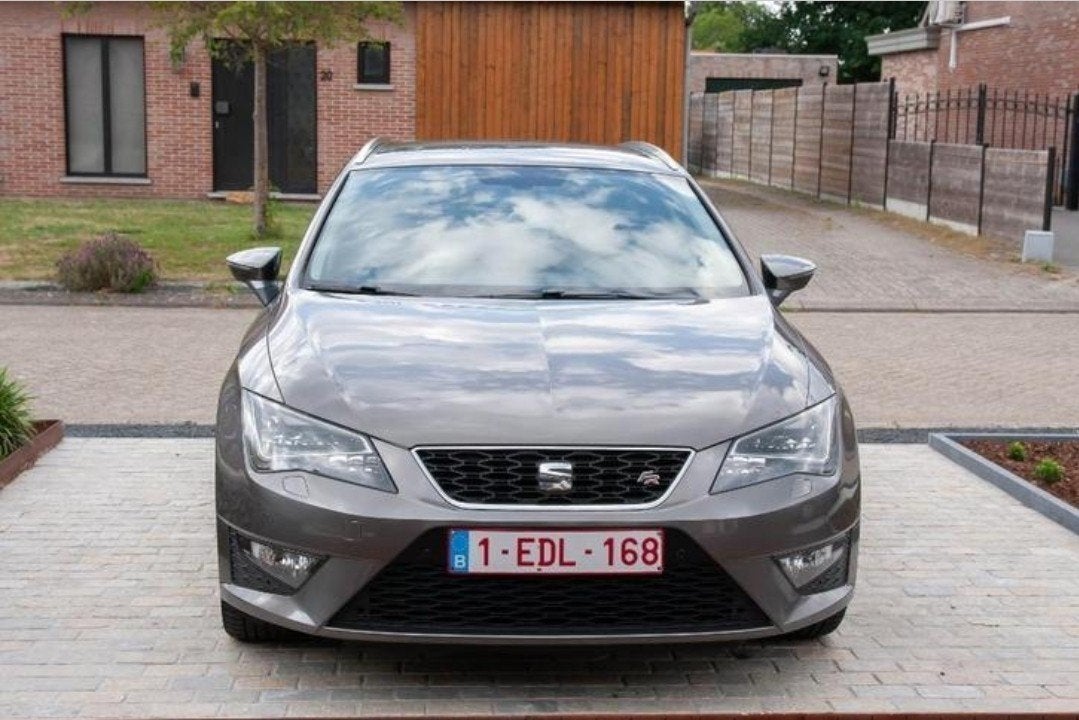 SEAT LEON ST FR, Autos, Achat, Leon, Noir, 5 portes