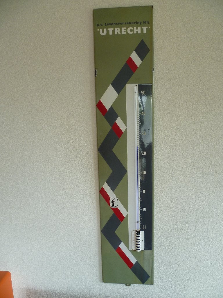 EMAILLE THERMOMETER"UTRECHT LEVENSVERZEKERINGEN"JAREN 50/60, Ophalen of Verzenden, Gebruikt, Reclamebord