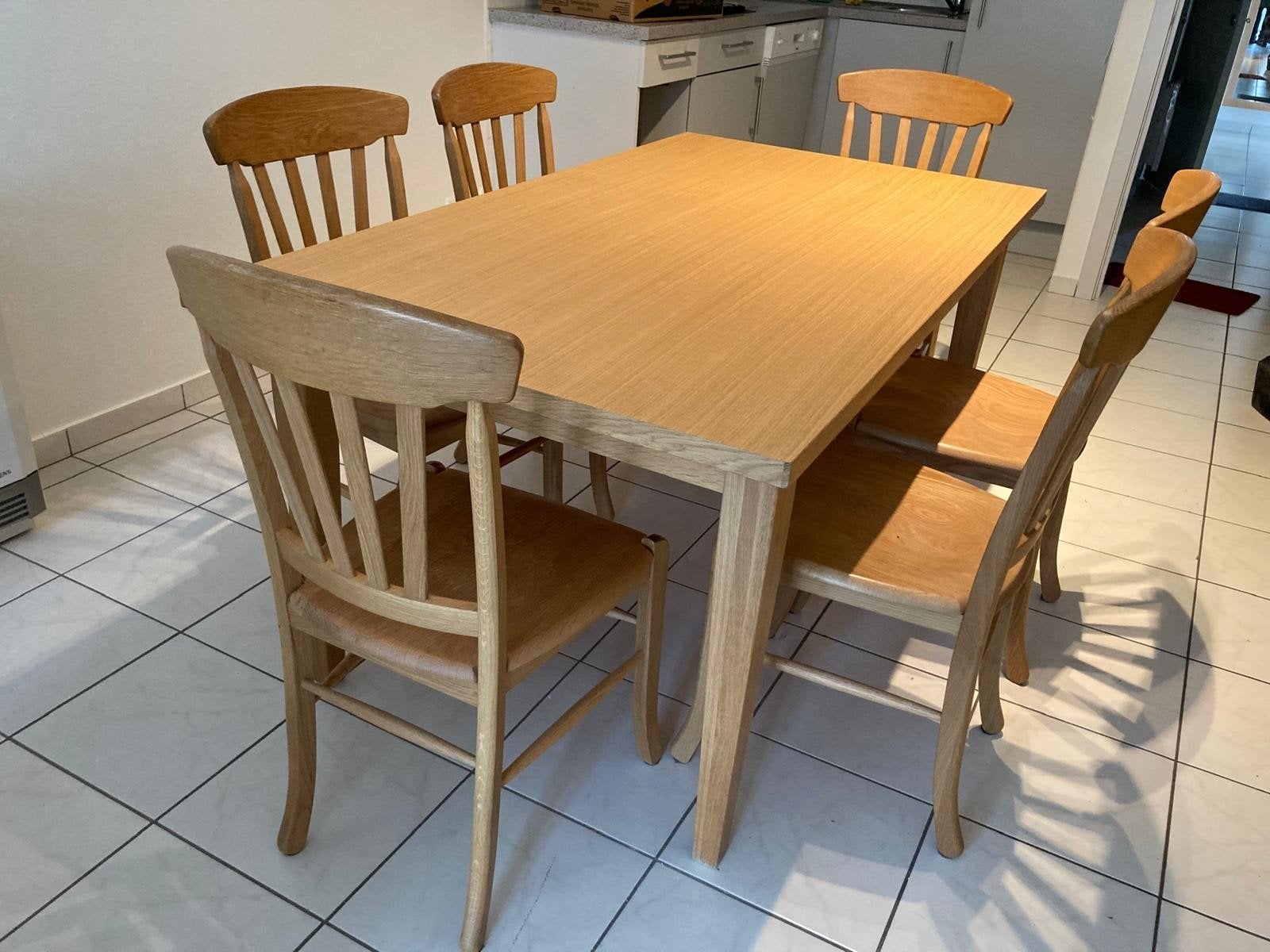 tafel en 6 stoelen, Ophalen
