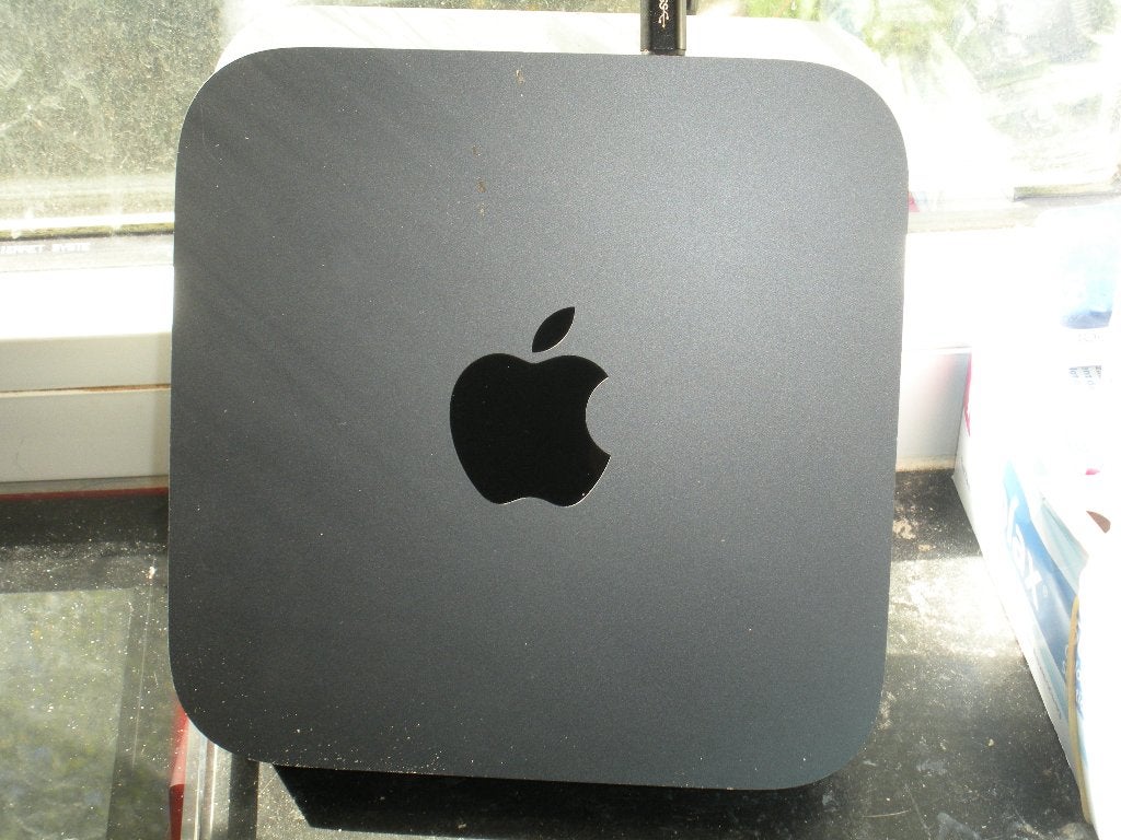 Apple Mac mini 2018/i5/6Coeurs/256gb/8/+ Hup USB  Ensemble, Enlèvement ou Envoi, Comme neuf